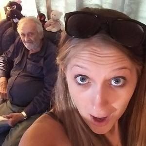 Meet your Posher, Robin